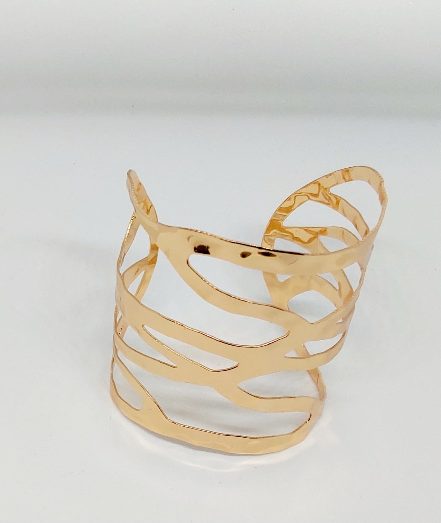 Aphrodite Cuff Bangle Gold - Stellify