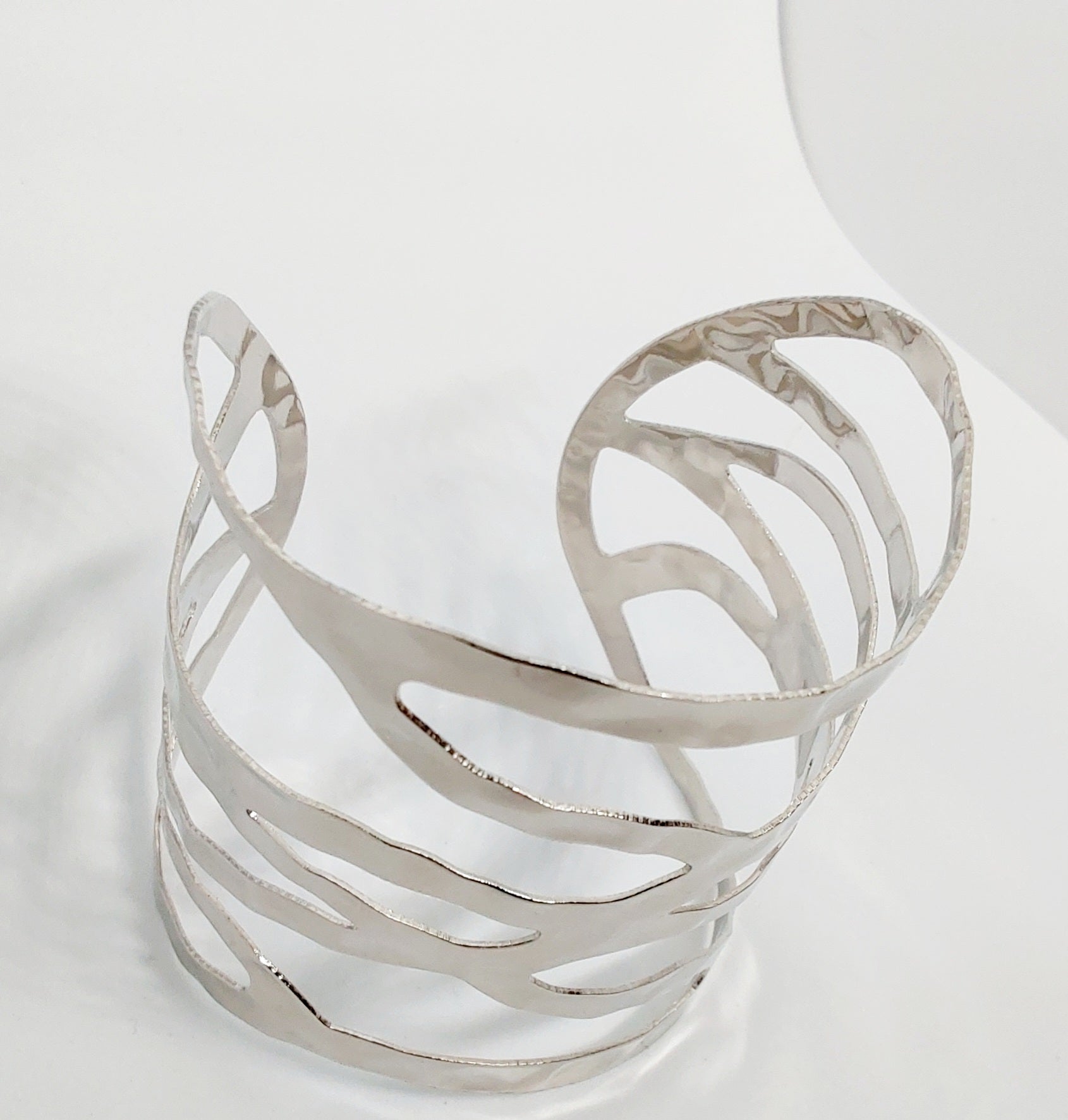 Aphrodite Cuff Bangle Silver - Stellify
