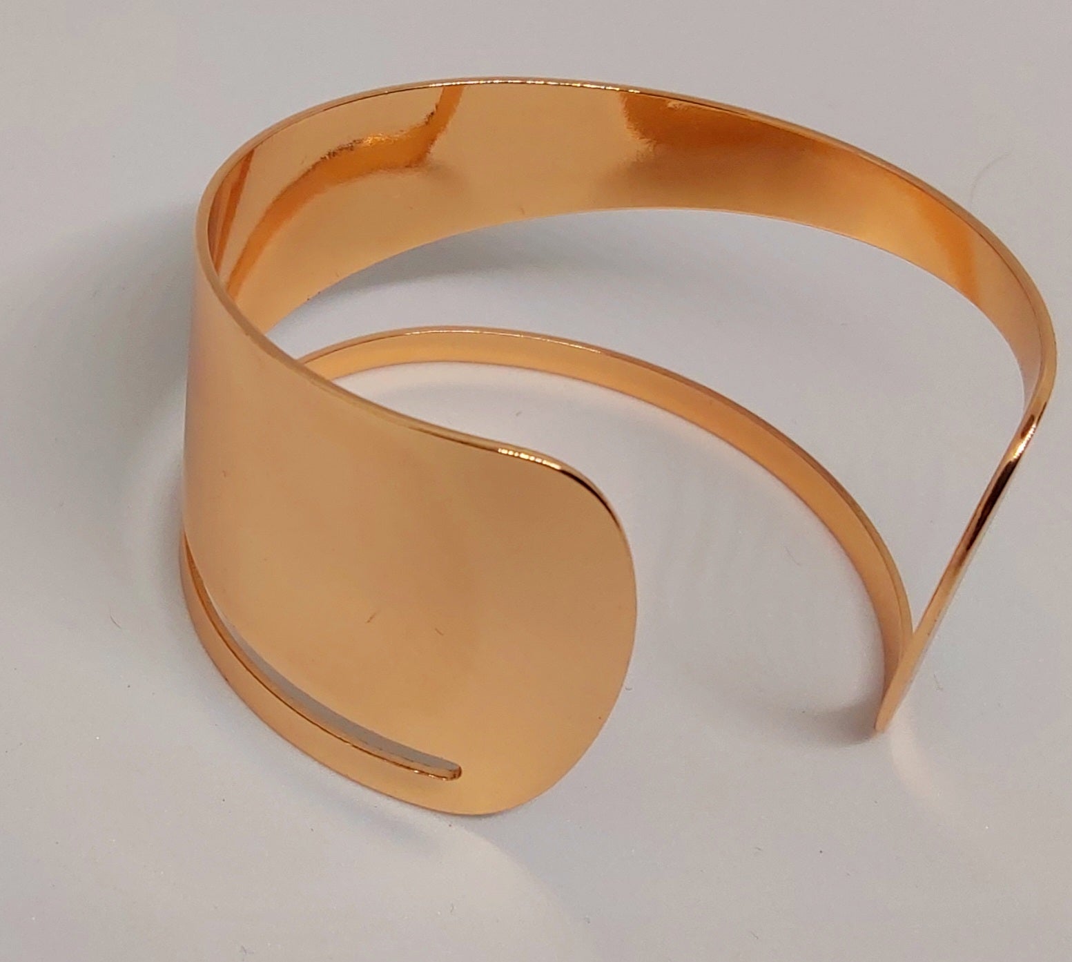 Hera Cuff Bangle Gold - Stellify