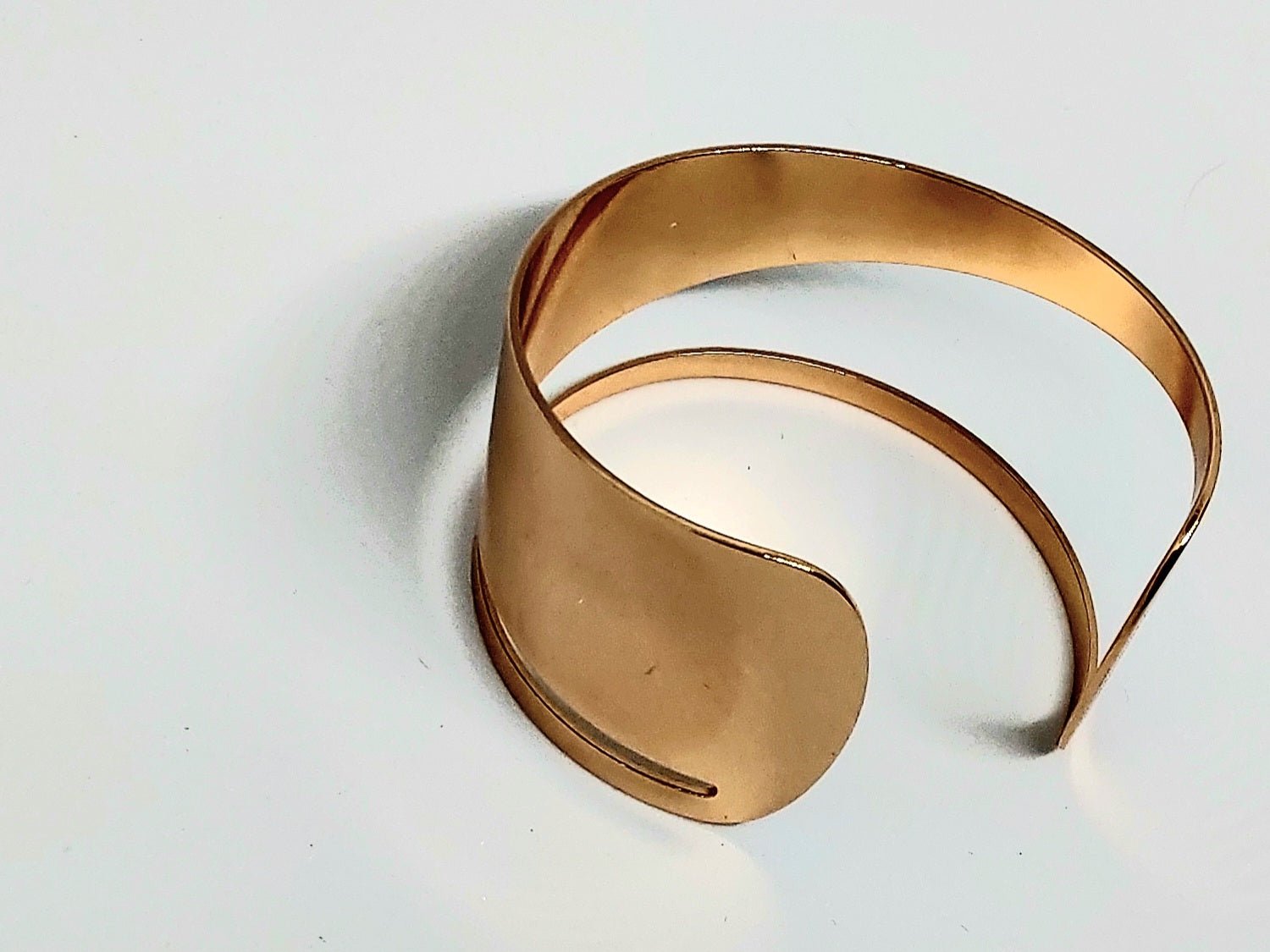 Hera Cuff Bangle Gold - Stellify
