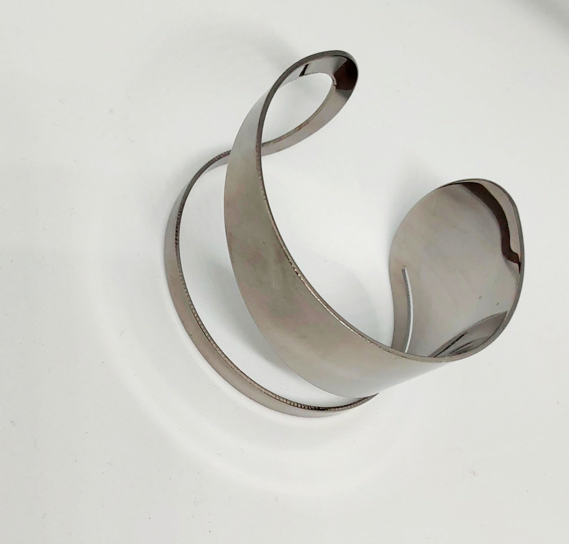 Hera Cuff Bangle Pewter - Stellify